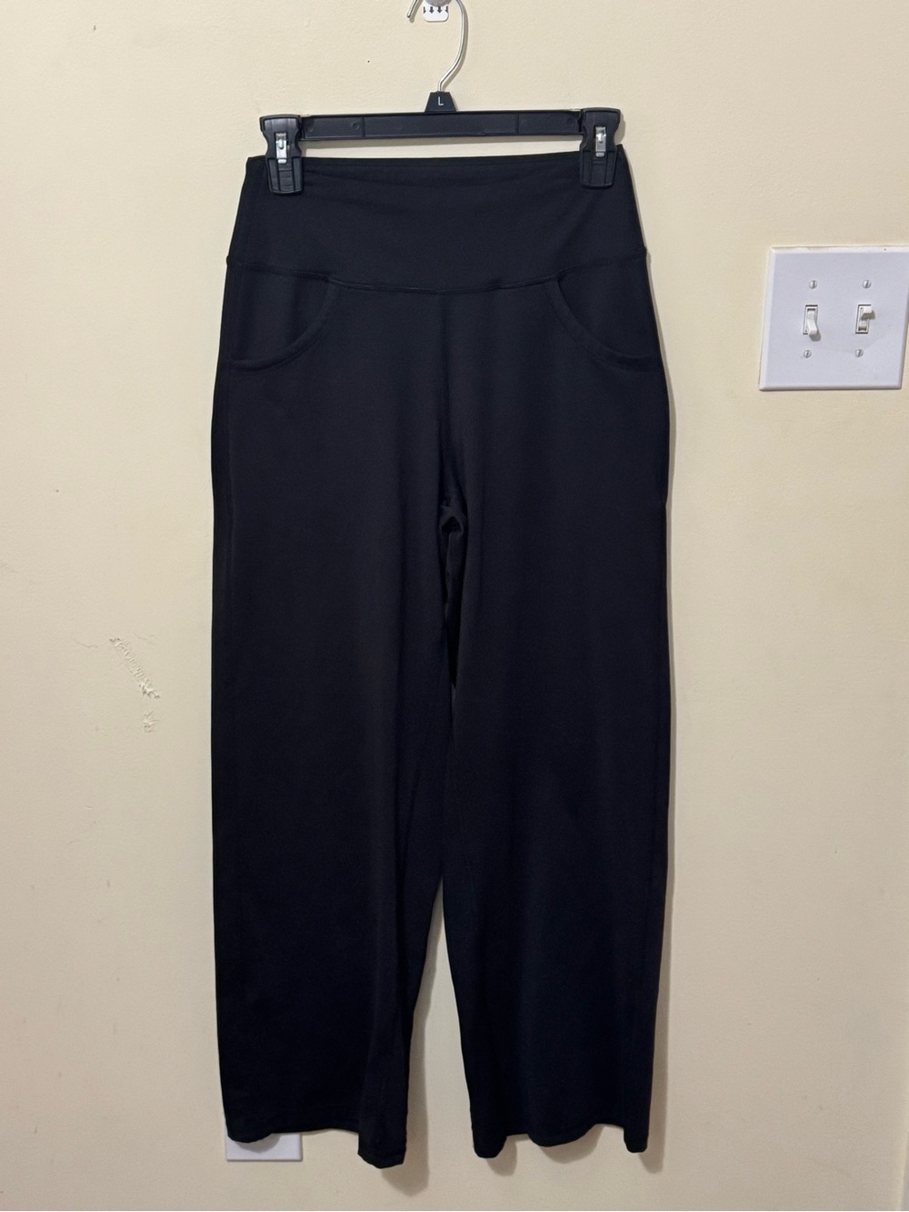 High-Waist Black Wide-Leg Pull-On Leggings
